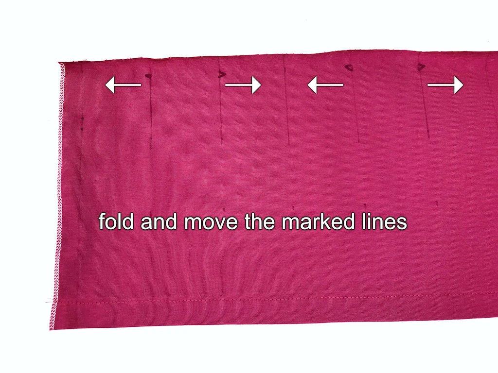 Fold direction for box pleats.